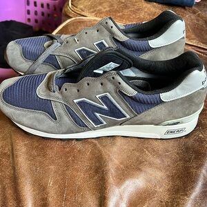 Men’s New balance shoes